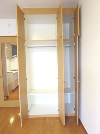 ガーデン目黒南の物件内観写真